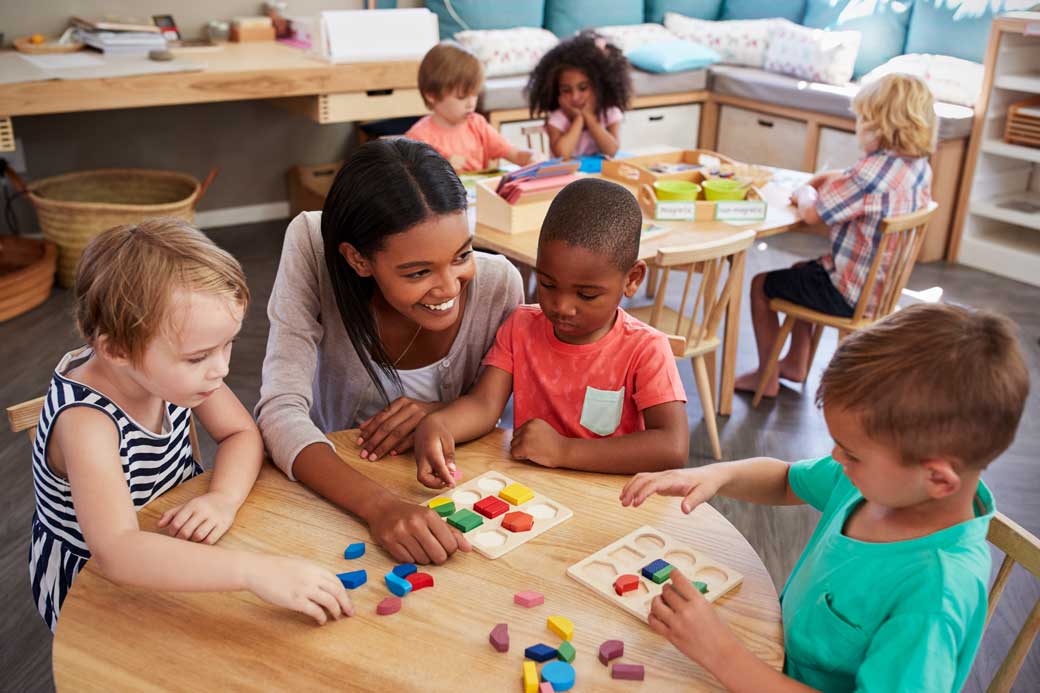 kids01.736e5bce90fde5c6371a.jpg